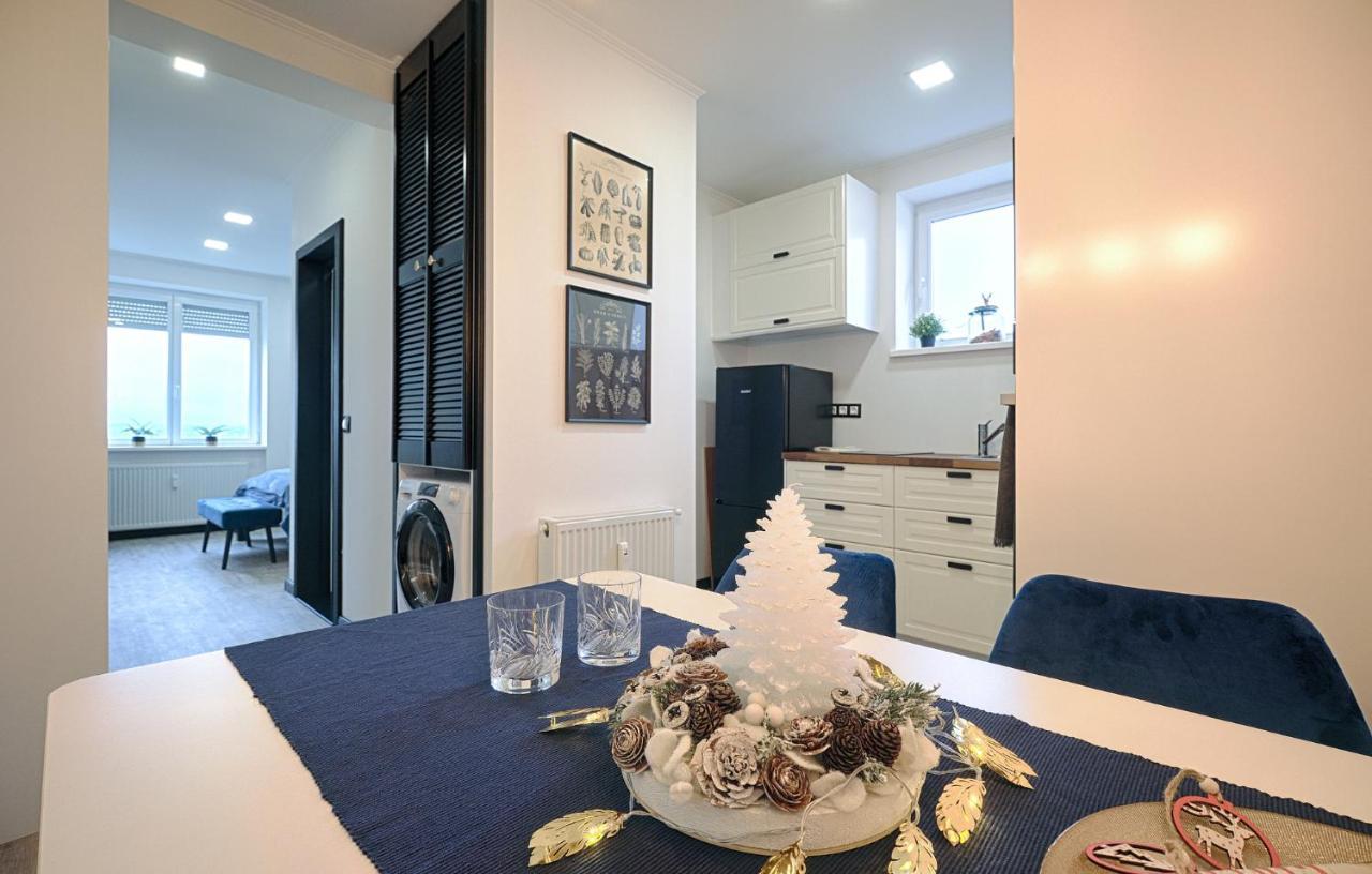 Apartament Monos Apartman Tatabánya Zewnętrze zdjęcie