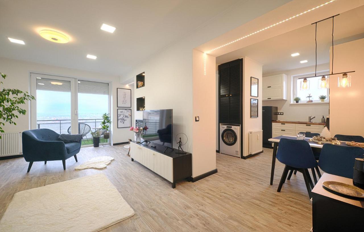 Apartament Monos Apartman Tatabánya Zewnętrze zdjęcie